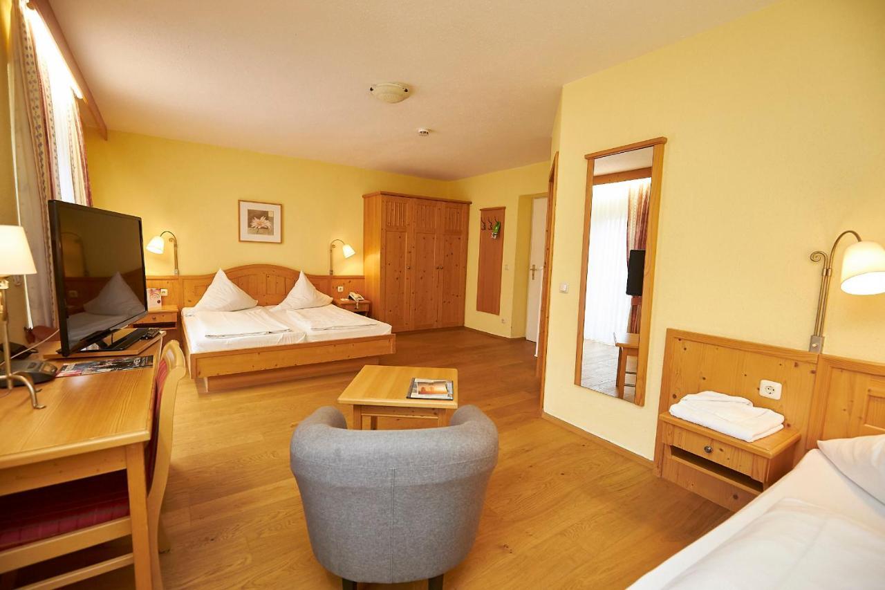 Gasthof-Hotel Zur Post Samerberg Luaran gambar